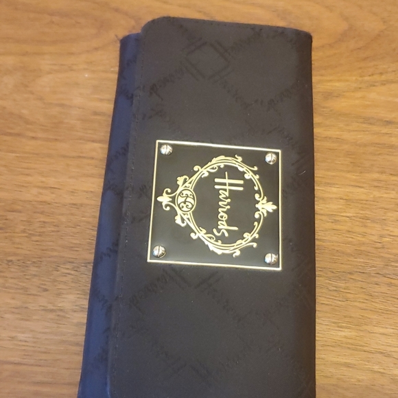 Harrods Handbags - Harrods Wallet